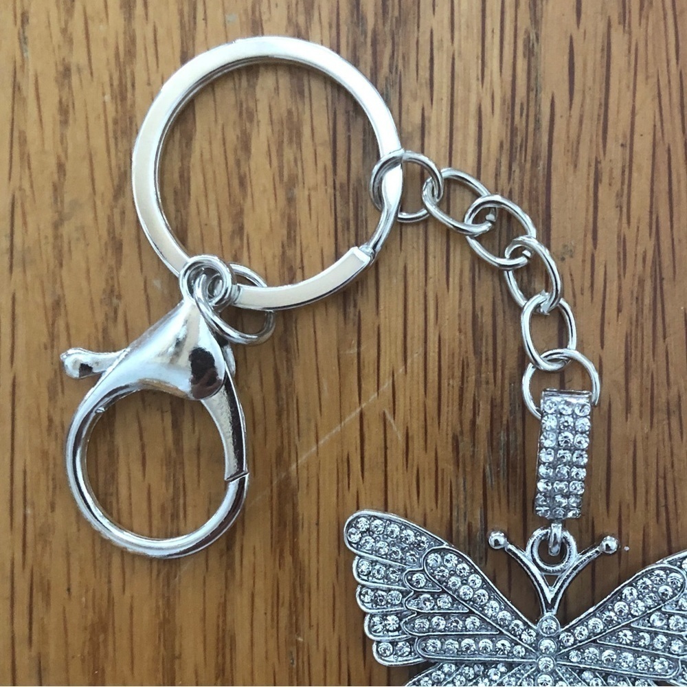 Silver-Tone Rhinestone Butterfly Charm Keychain/Bag Charm BRAND NEW - Picture 4 of 8